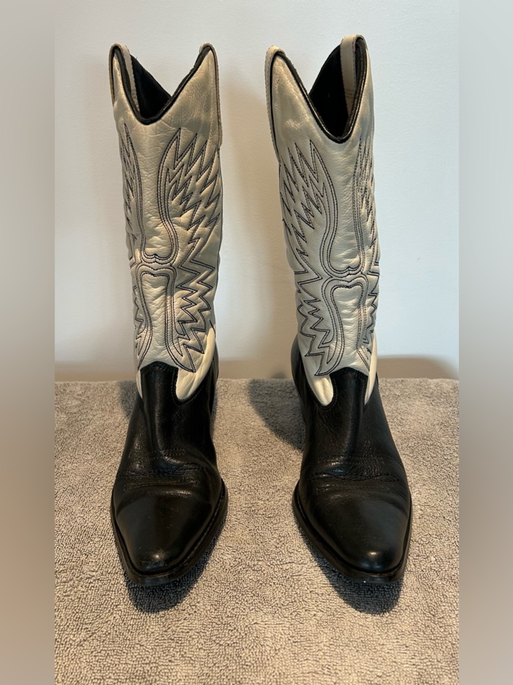 Vintage Matisse Two-tone Leather Cowboy Boots sz 6
